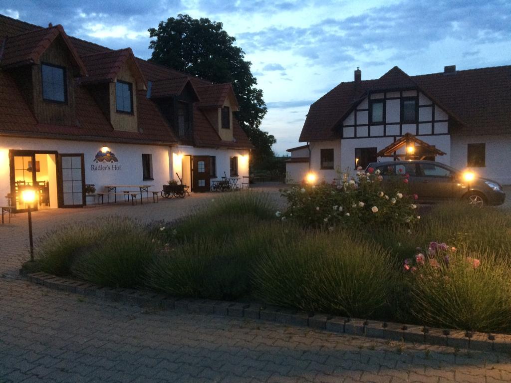 Hotel Radler'S Hof Letschin Exteriér fotografie